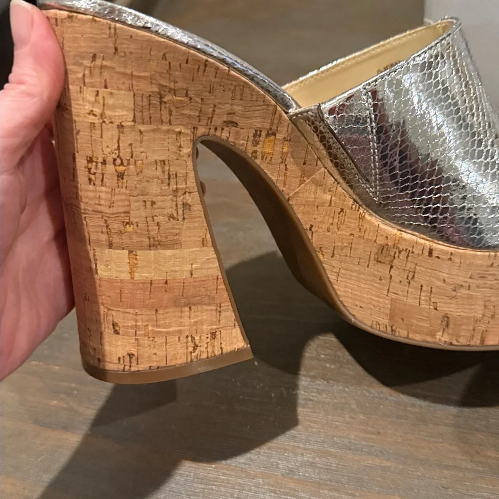 Jessica Simpson Xona Platform Heels Silver Size 10 NIB Retro Glam‎